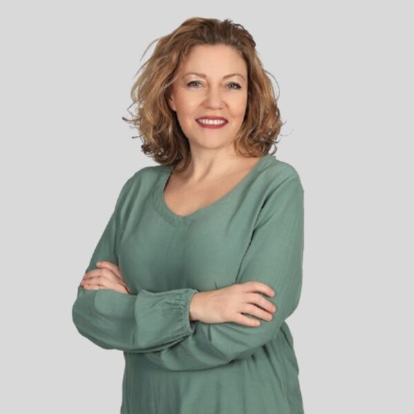 Demet Uyar